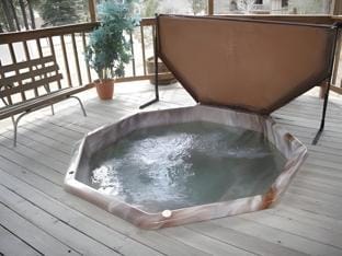 Hot tub