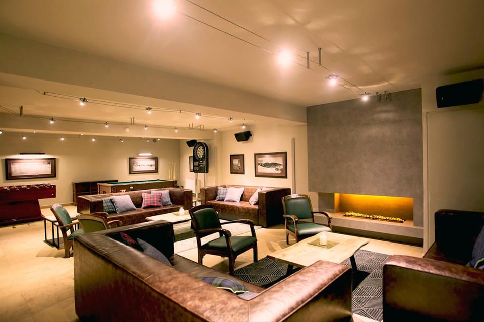 Bar/lounge