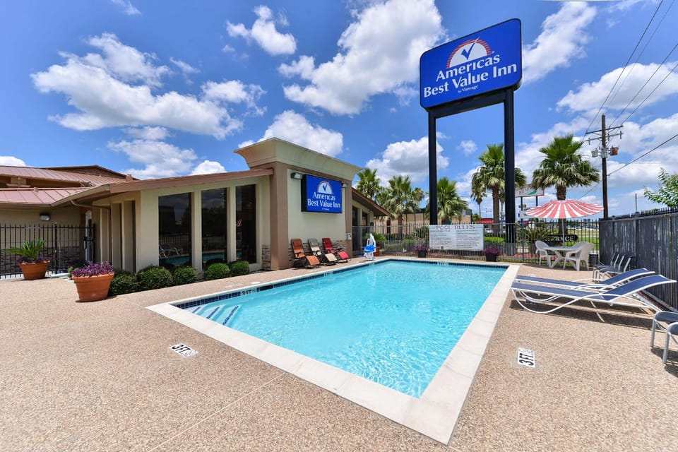 Americas Best Value Inn Angleton Motel in Alvin