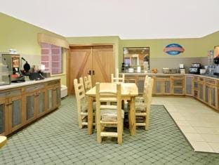 Coffee shop