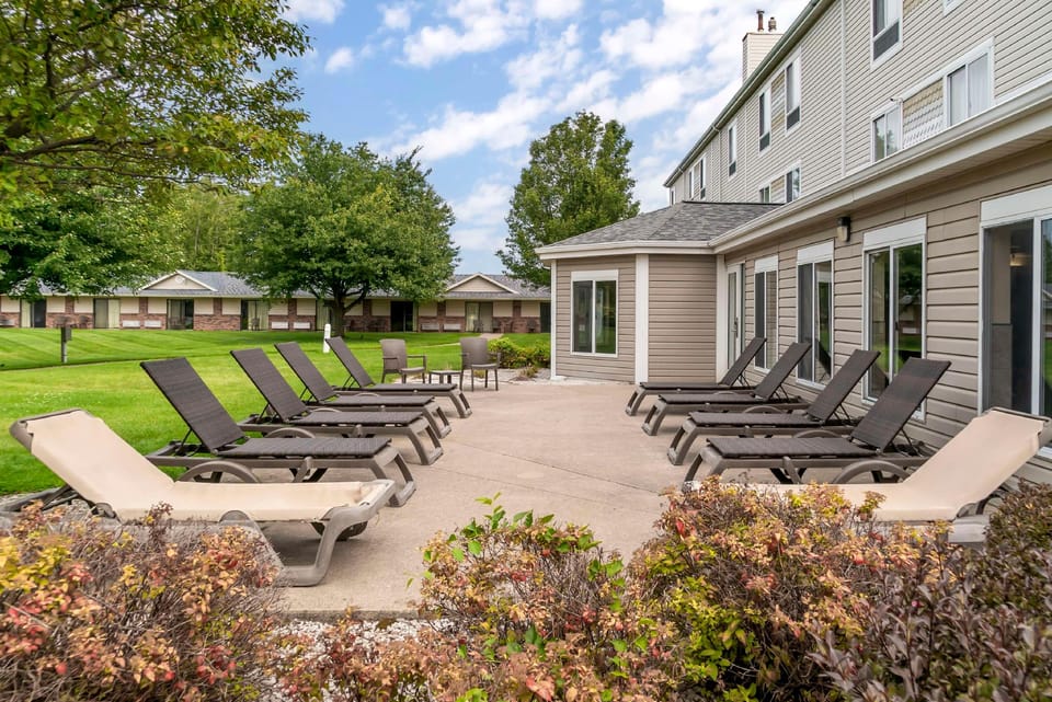 Best Western Beacon Inn Hotel in Grand Haven