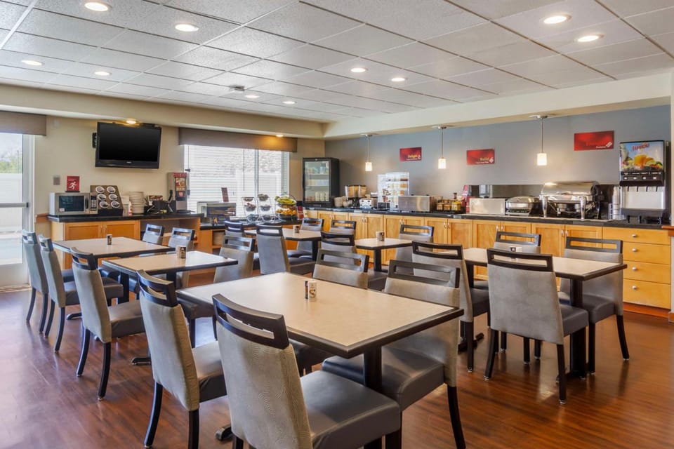 Best Western Plus Edmonds Harbor Inn Hotel in Edmonds