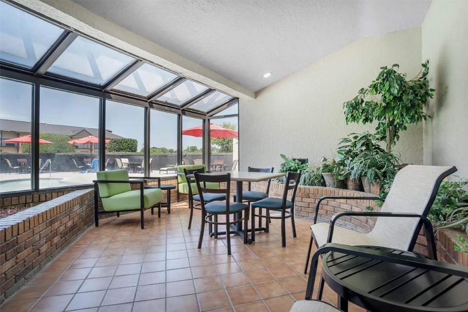 SureStay Plus by Best Western Greenwood Hotel in Mississippi
