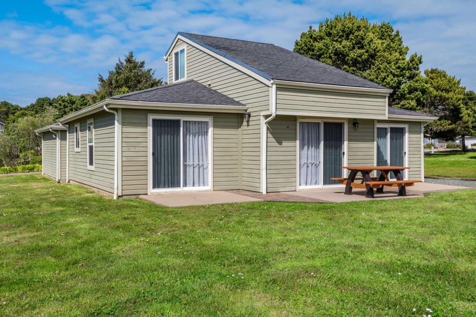 Best Western Inn at Face Rock Hotel in Oregon