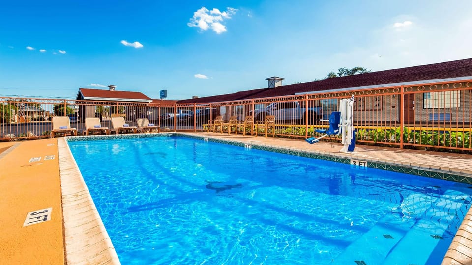 Best Western Llano Hotel in Llano