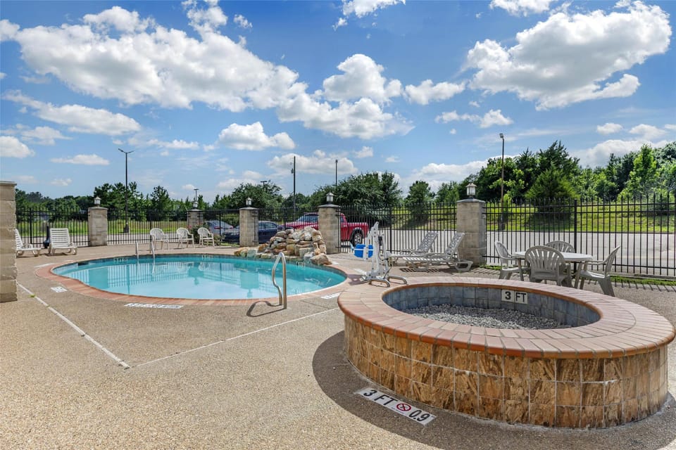 Best Western Mineola Inn Hotel in Texas