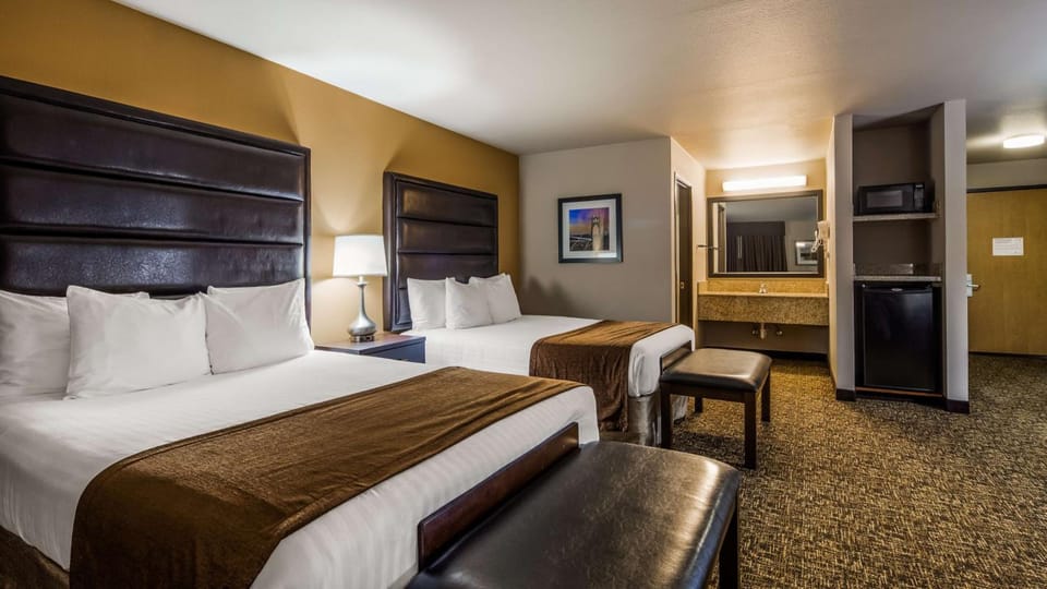 Best Western Oak Meadows Inn Hotel in St. Helens