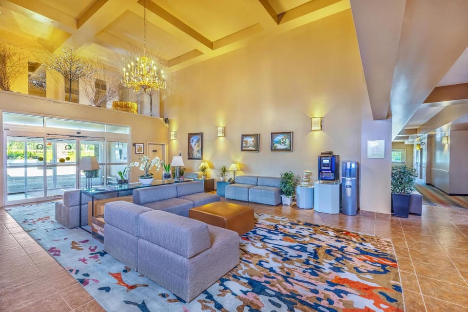 Quality Inn & Suites Rimbey Hotel in Alberta