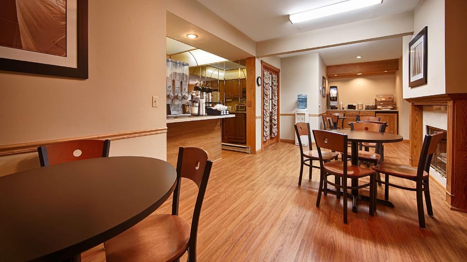 Best Western River Terrace Hotel in Michigan