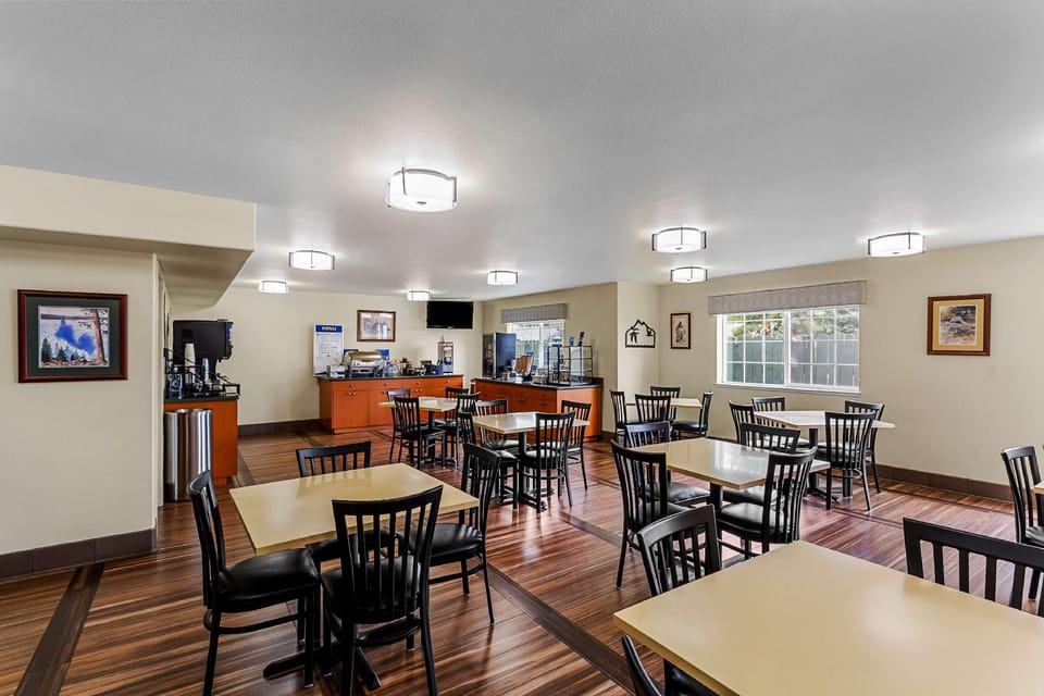 Best Western Rose Quartz Inn Hotel in Lake Almanor