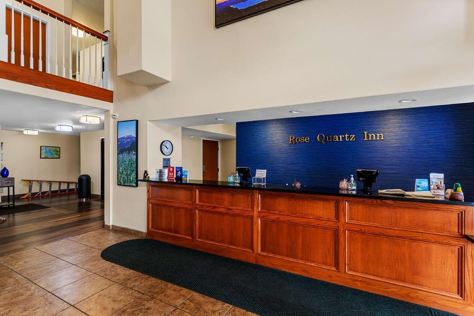 Best Western Rose Quartz Inn Hotel in Lake Almanor