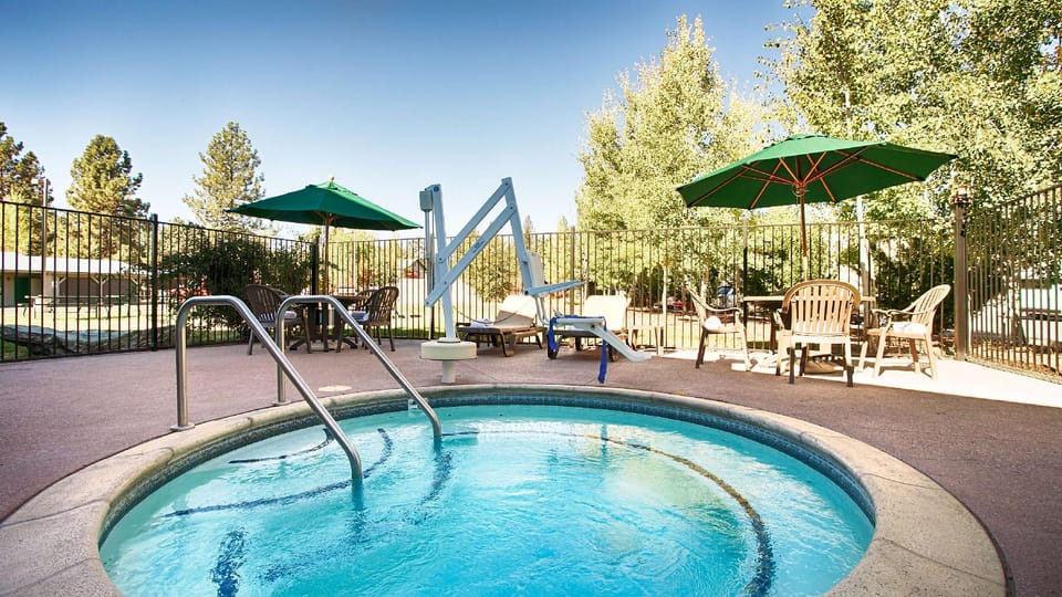 Best Western Rose Quartz Inn Hotel in Lake Almanor