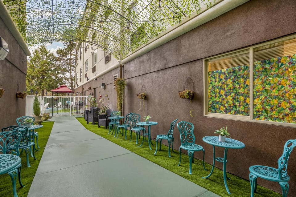 Best Western Sky Valley Inn Hotel in Washington