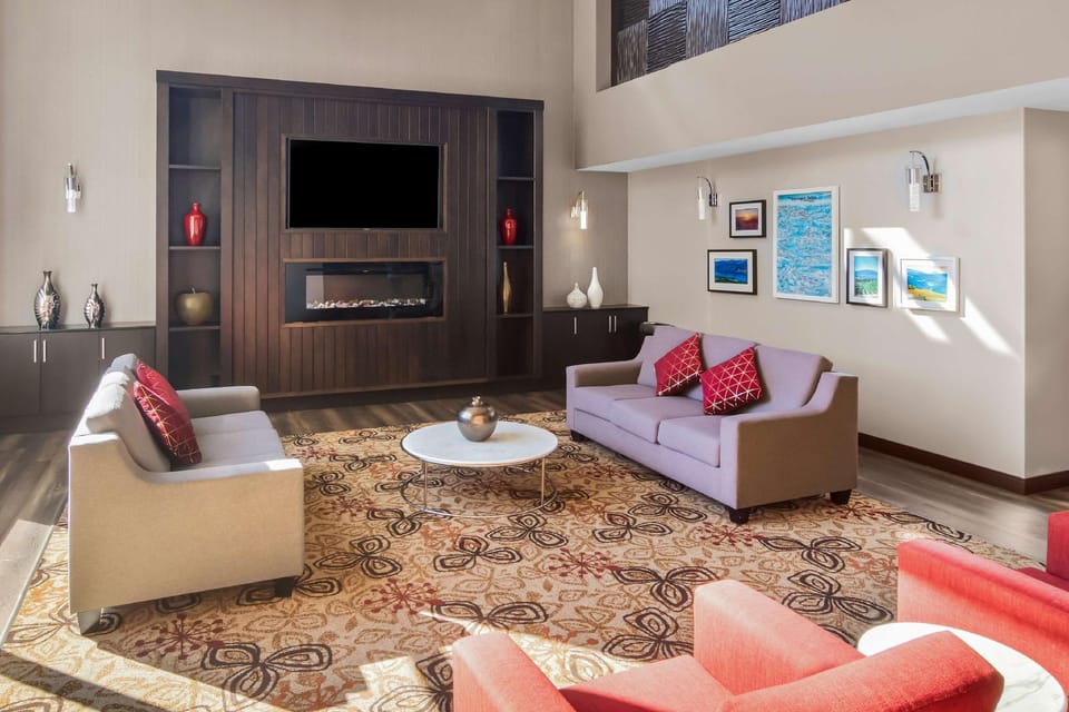 Best Western Plus Osoyoos Hotel & Suites Hotel in Osoyoos