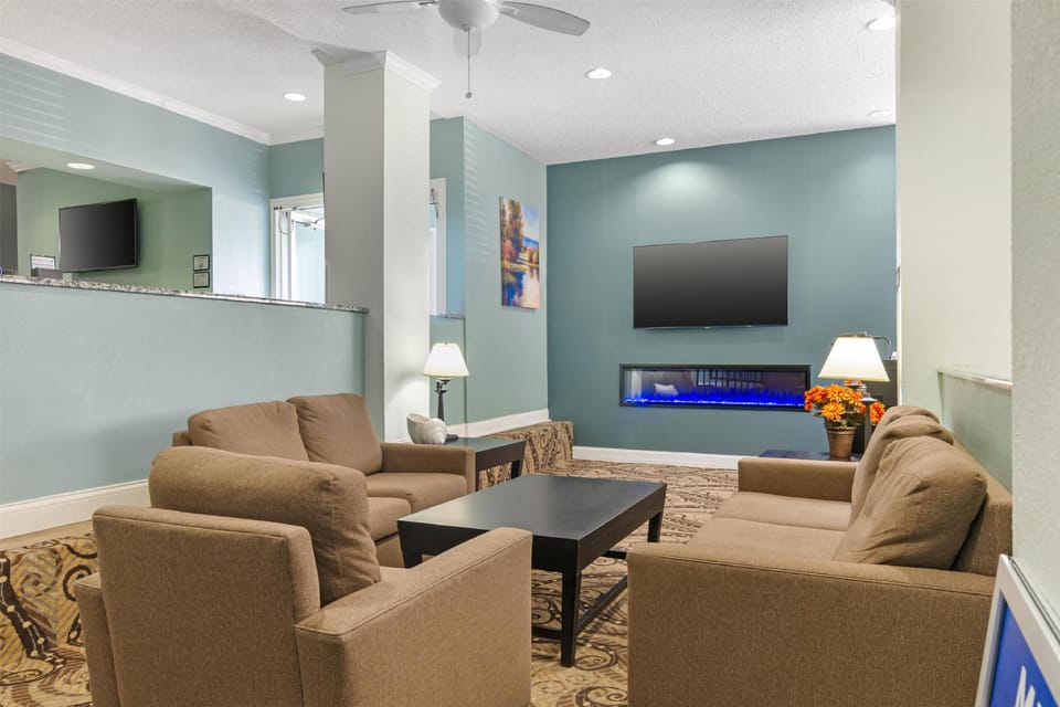 Best Western Teal Lake Inn Hotel in Missouri