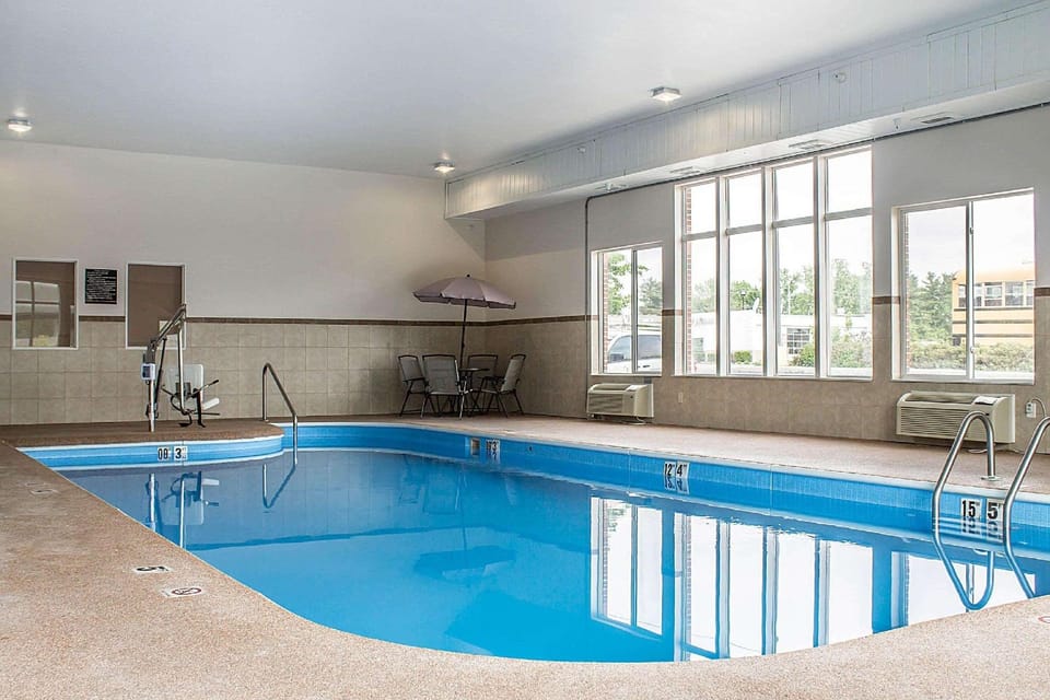 Quality Inn & Suites Delaware South Hotel in Ohio