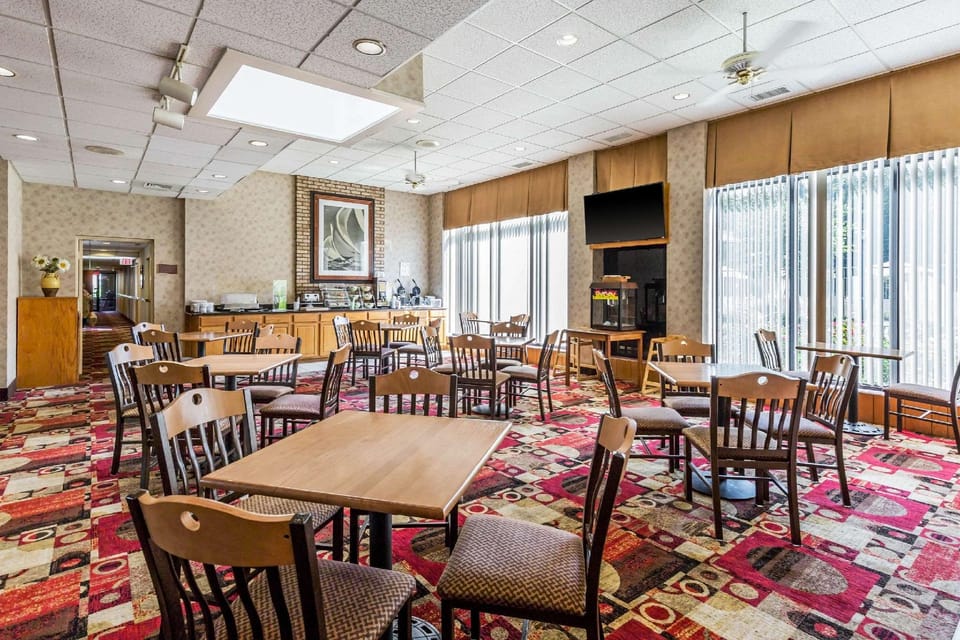 Quality Inn Easton Hotel in Easton
