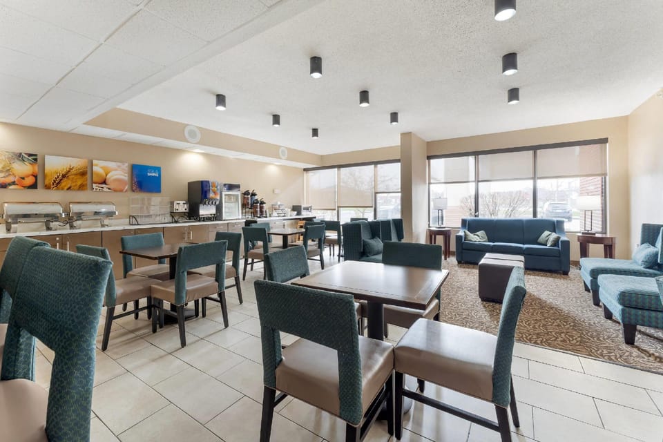 Comfort Inn Ebensburg Hotel in Allegheny River
