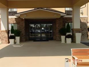 Wingate by Wyndham Kittanning Hotel in Allegheny River