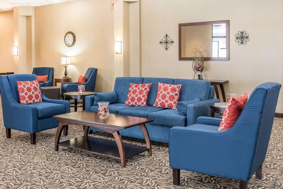 Comfort Inn & Suites Piqua-Near Troy-I75 Hotel in Ohio