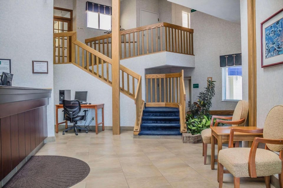 Quality Inn Port Clinton Waterfront Hotel in Port Clinton