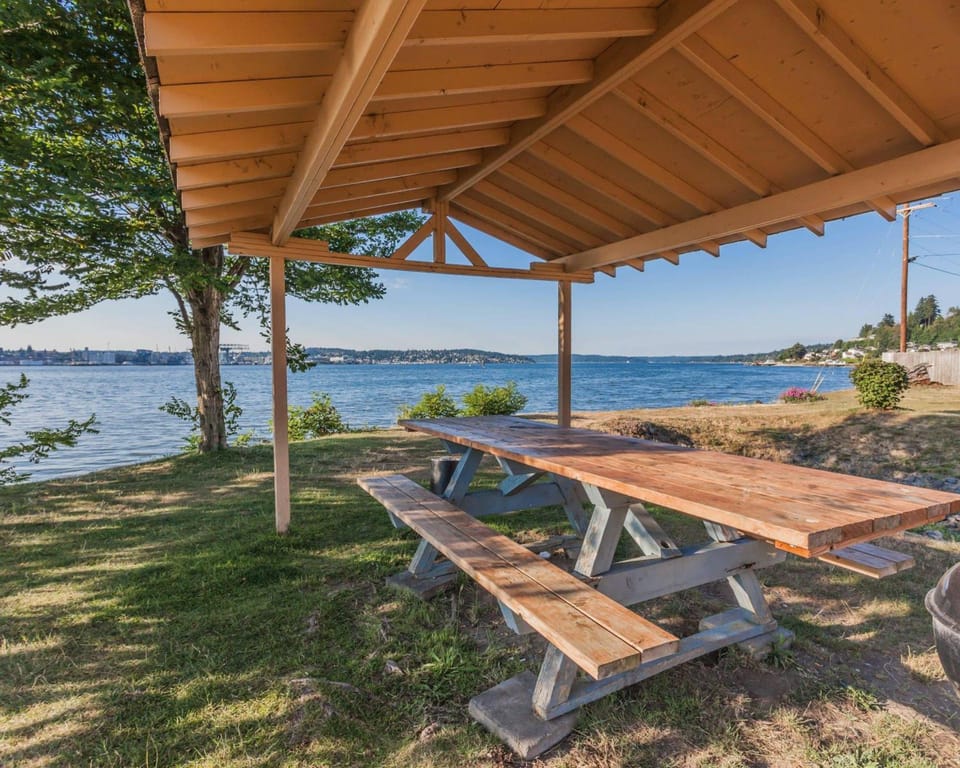 Comfort Inn On the Bay Hotel in Port Orchard