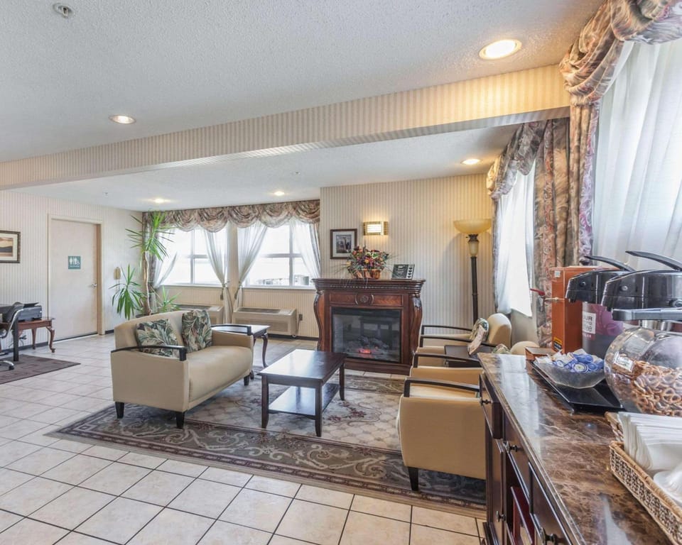 Comfort Inn On the Bay Hotel in Port Orchard