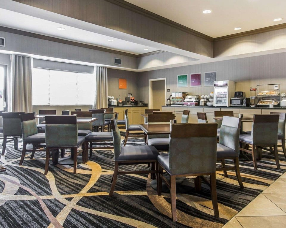 Comfort Inn Sullivan Hotel in Ozark Mountains