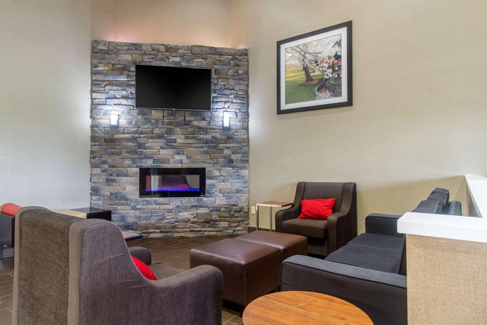 Comfort Suites Danville Hotel in Kentucky