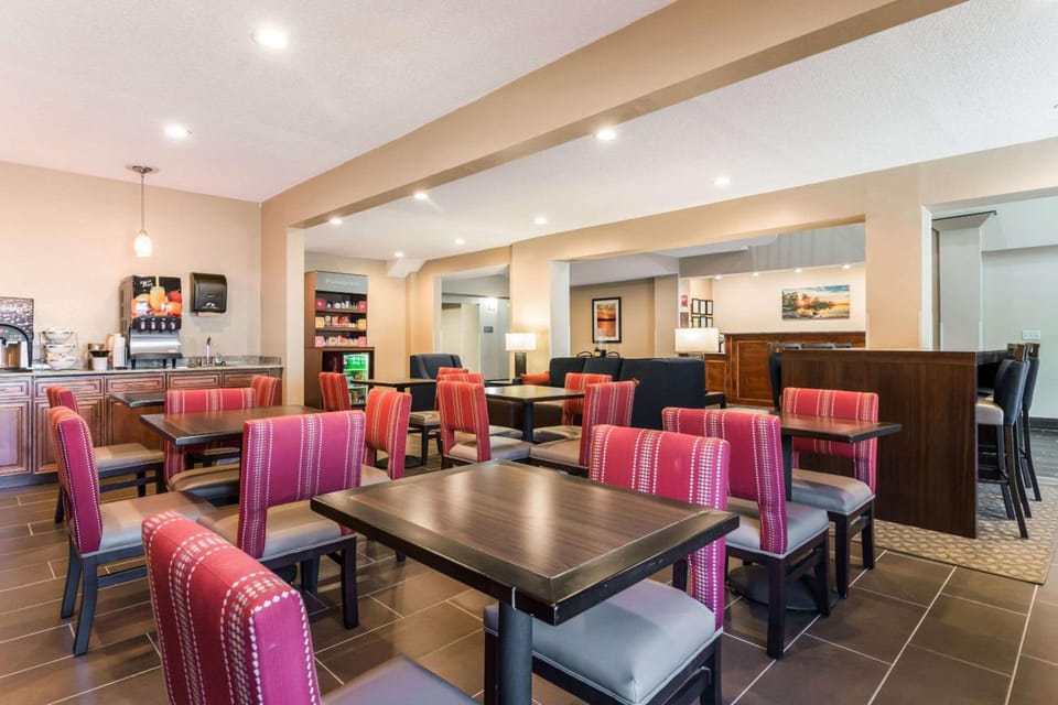 Comfort Suites Eufaula North Hotel in Eufaula