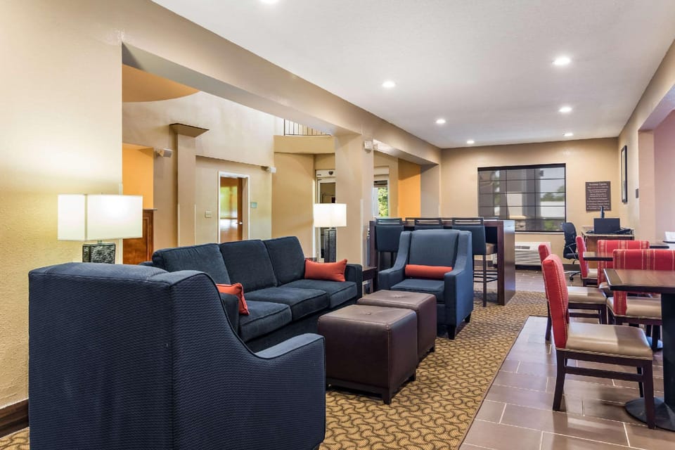 Comfort Suites Eufaula North Hotel in Eufaula