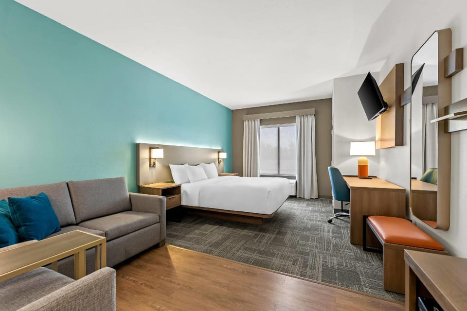 Suite room