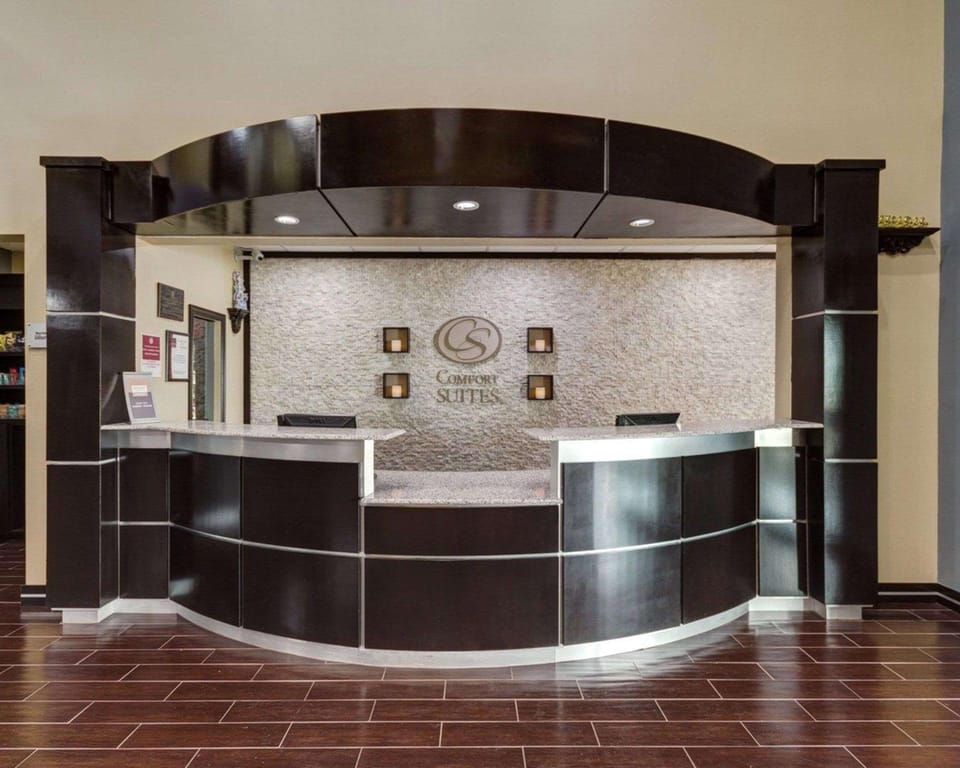 Lake Ray Hubbard Hotel in Rowlett