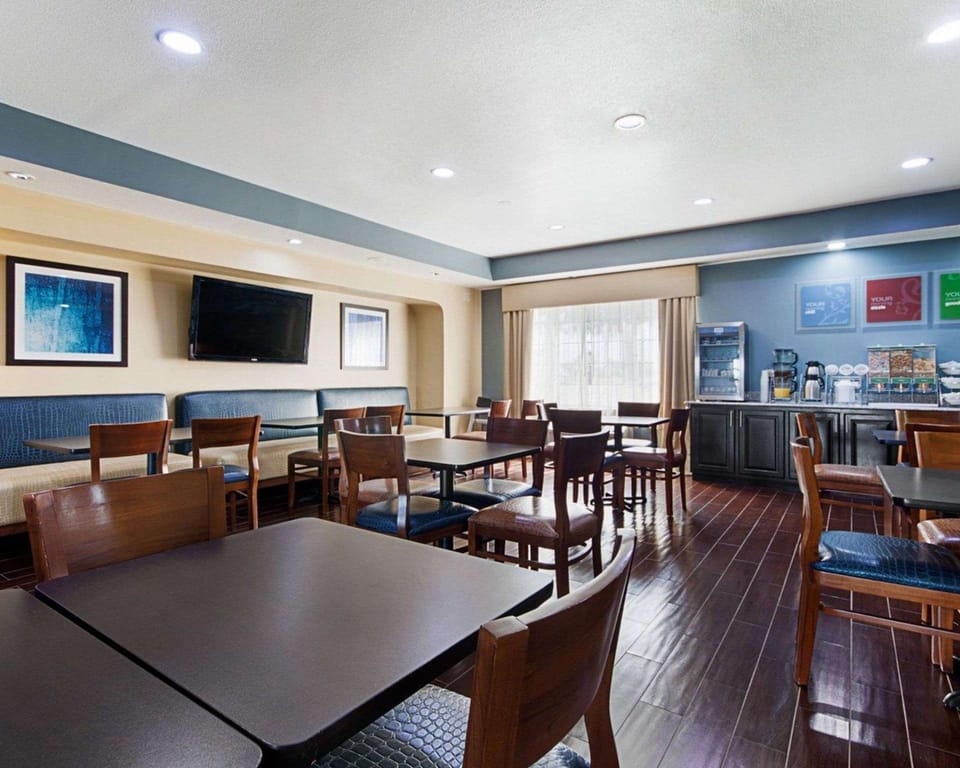 Lake Ray Hubbard Hotel in Rowlett