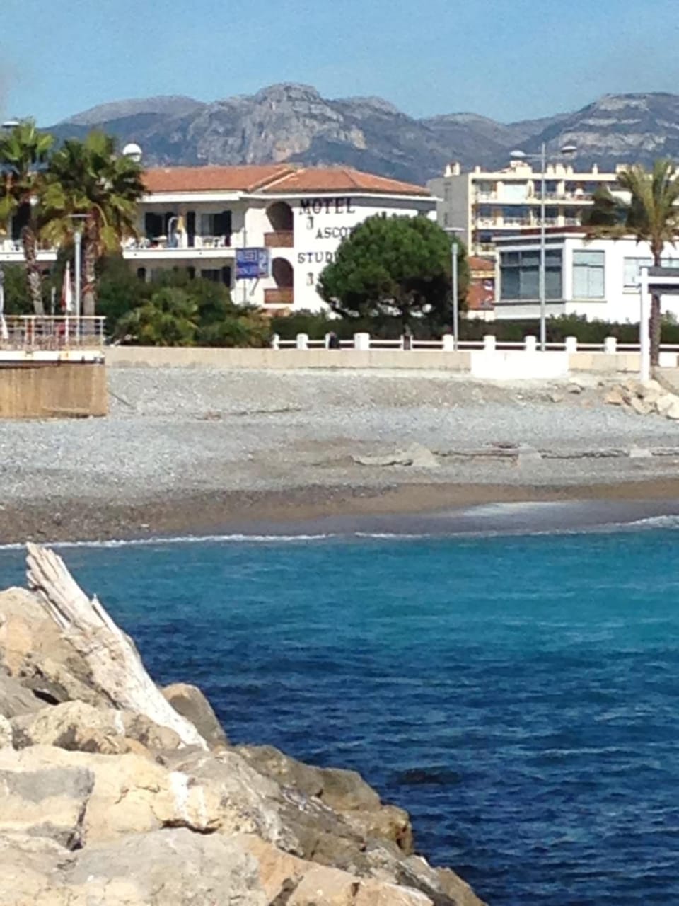 MOTEL ASCOT - Hotel & Appartements Hotel in Cagnes-sur-Mer