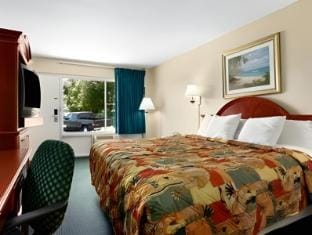 Rodeway Inn Leesburg Chain of Lakes Hotel in Leesburg