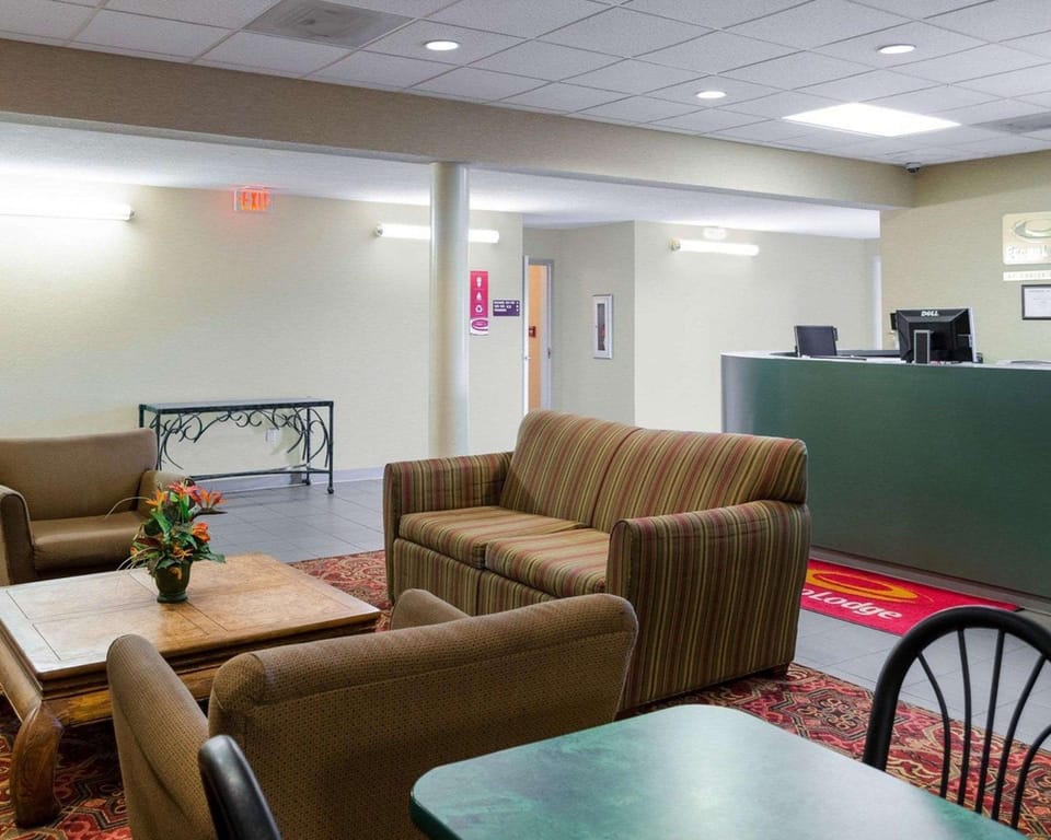 Econo Lodge Yazoo City Hotel in Mississippi