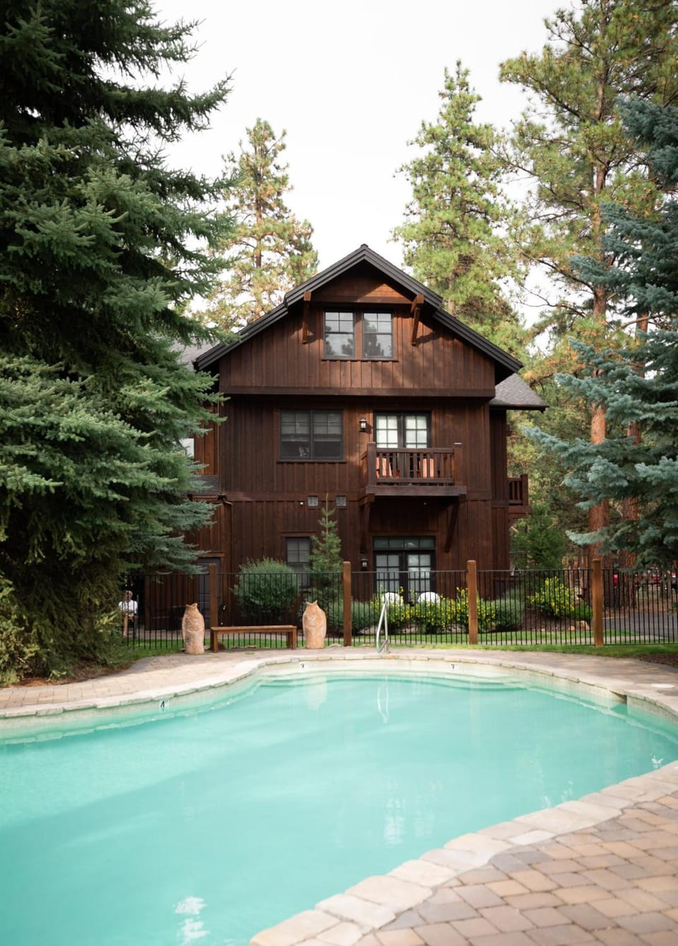 FivePine Lodge Hotel in Sisters