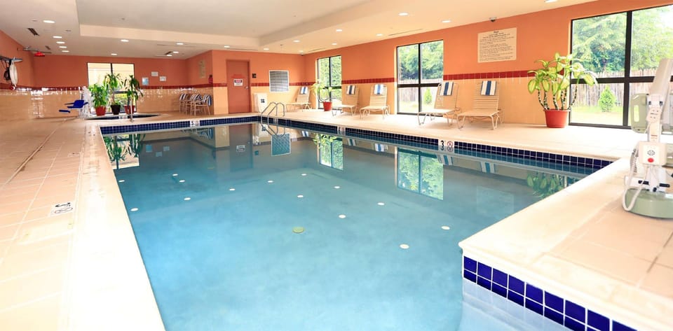 Hampton Inn & Suites Lamar Hotel in Pennsylvania