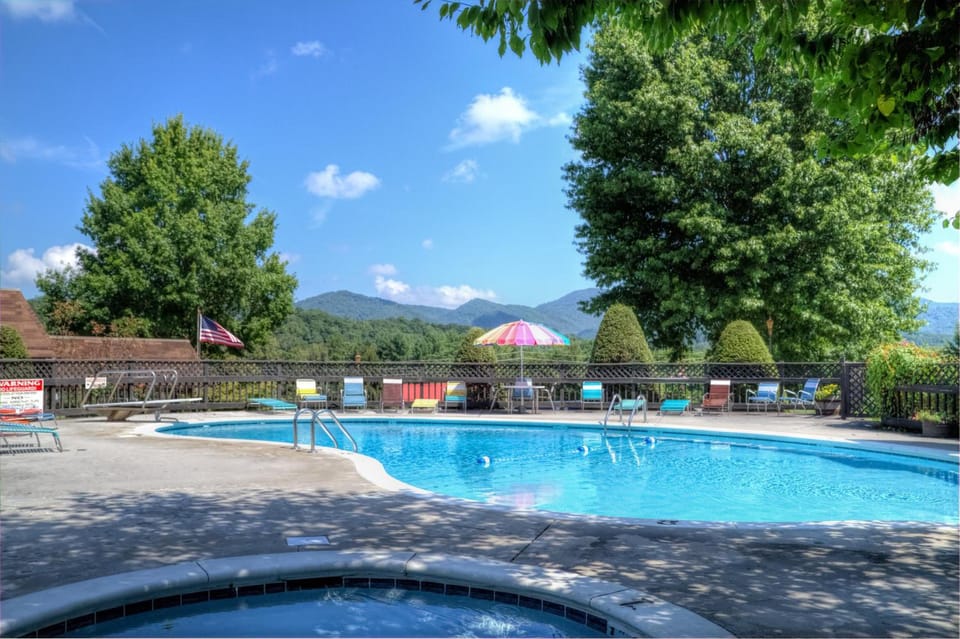 Highland Manor Inn Inn in Townsend