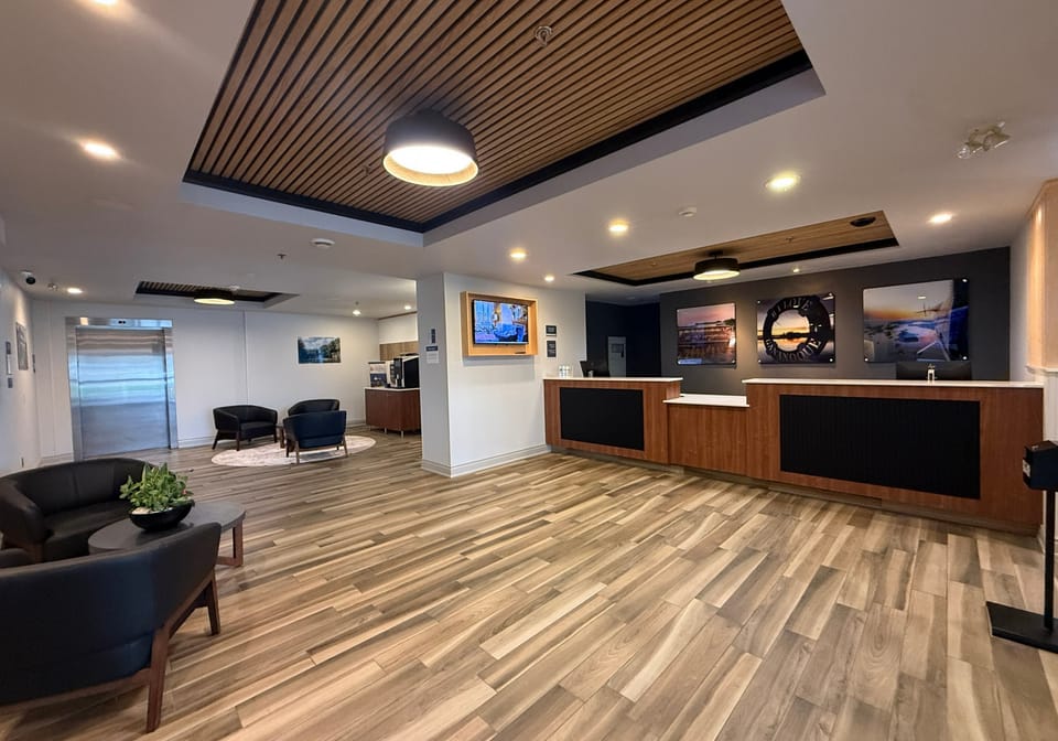 Best Western Plus 1000 Islands Hotel & Suites Hotel in Gananoque
