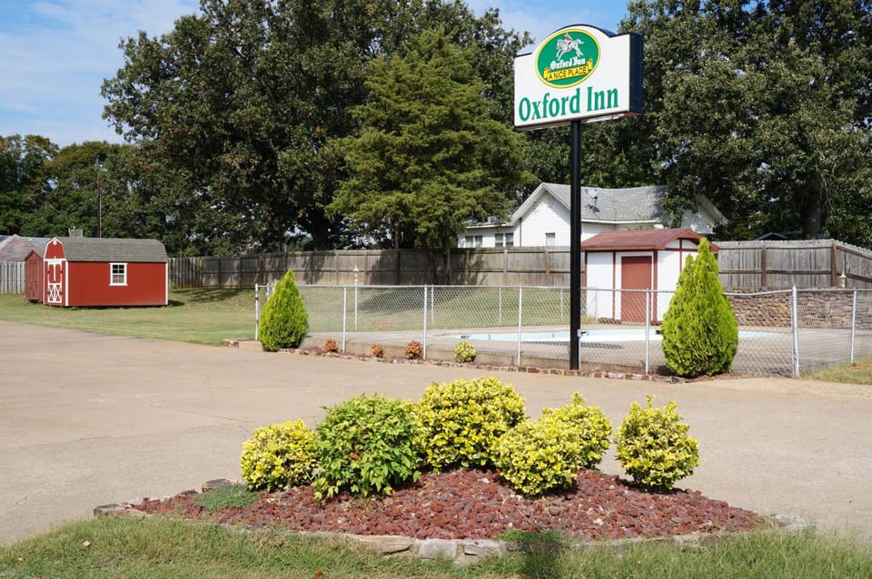 Oxford Inn Ozark Motel in Arkansas
