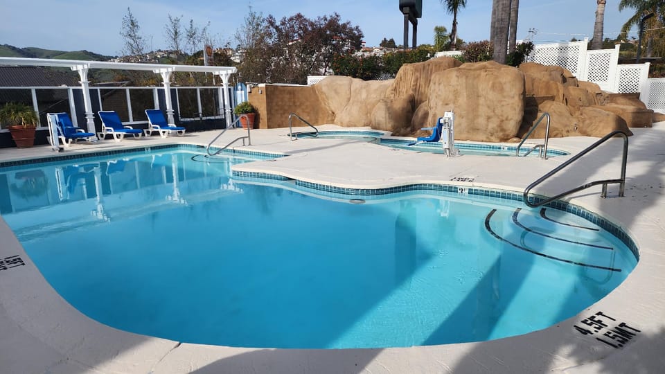 The Grove at Pismo Beach Hotel in Pismo Beach