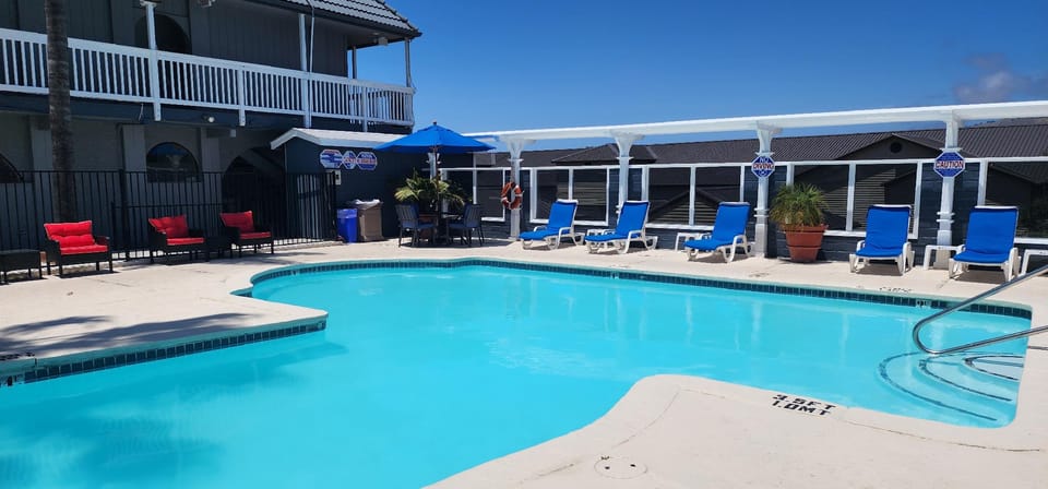 The Grove at Pismo Beach Hotel in Pismo Beach