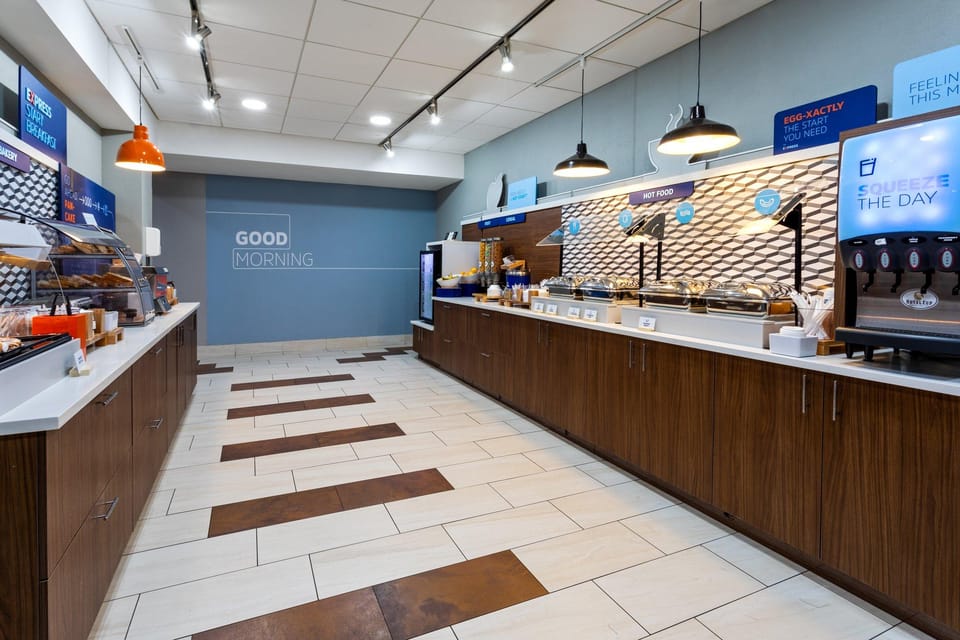 Holiday Inn Express New Albany Hotel By IHG Hotel in New Albany