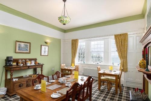 Crown Lodge Hotel in Wales
