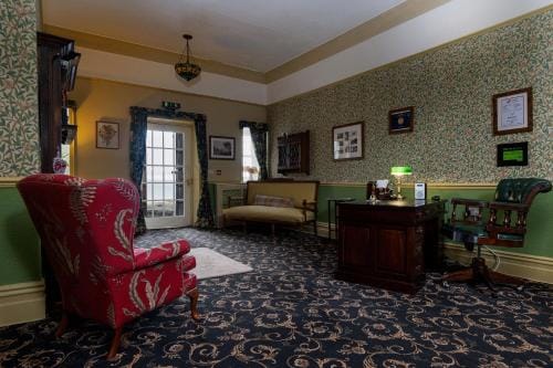 Crown Lodge Hotel in Wales