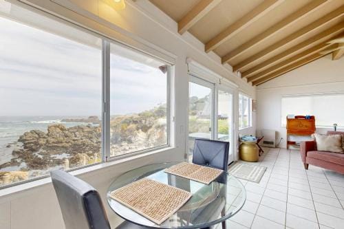 Marebello Hotel in Mendocino County