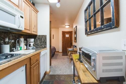 Romance at Riverbends' Snowflake Lift Hotel in Breckenridge