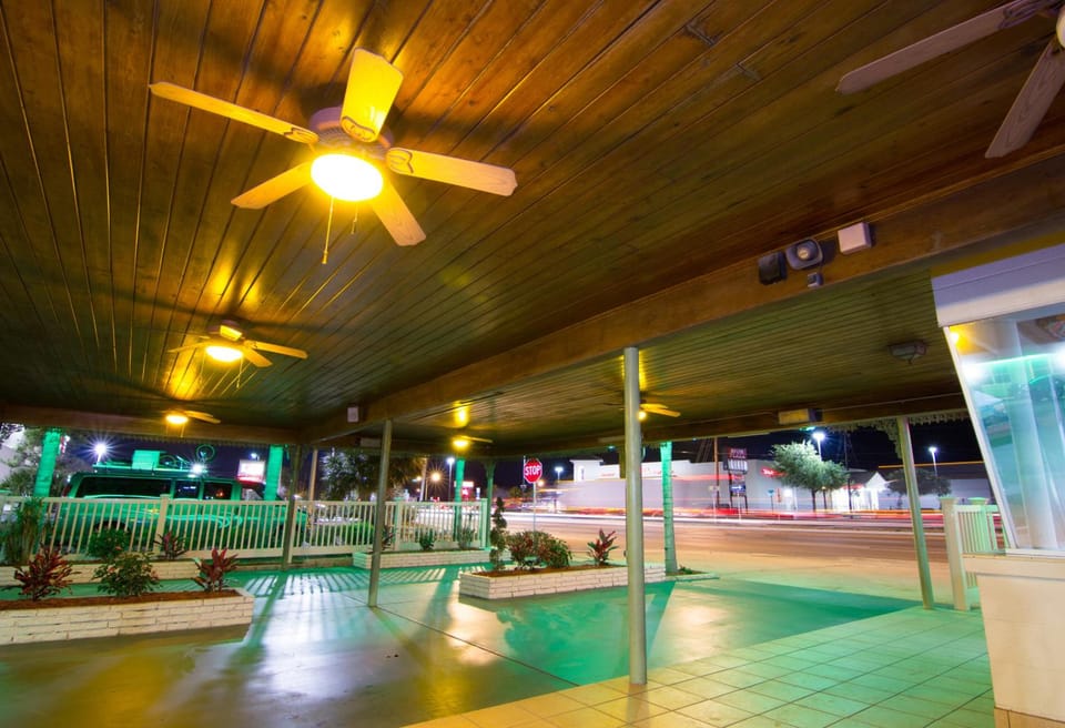 Budget Inn of Avon Park Motel in Avon Park